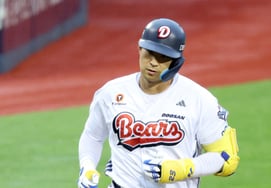 [Photo] Kang Seung-ho completes a big inning with a two-run homer
