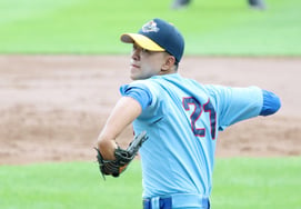 [Photo] Kim Kang-won, the 'Busan Maddux'