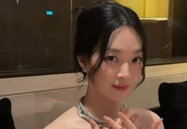 Shin Min-a, cautivando con su «mirada»..♥ Belleza más radiante tras casarse con Kim Woo-bin