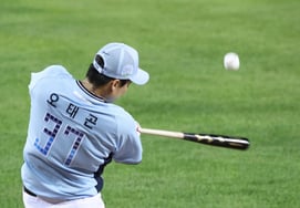 [フォト] オ・テゴン、決勝で緊張している