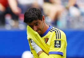 "I could have kept playing, but the coach substituted me." Courtoas breaks down in tears: 'Injury variable' leads Belgium to World Cup quarterfinal exit