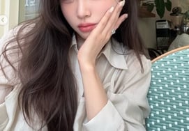 '離婚説' パク・ソングァン、直接登場..♥イソルの自撮りに残されたコメント 「お~、うまく撮れたね」" [スター・イシュー]