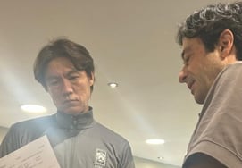 「ホン·ミョンボ保護の現場監督はまさに私だ」論争のワールドカップ当時の主任コーチ、サプライズインタビュー→韓国代表言及、一体なぜ?