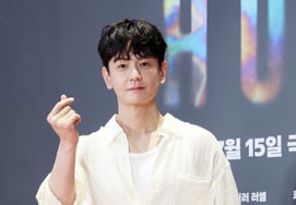 Lim Ju Hwan, lâu rồi mới gặp đúng không? [★Ảnh]