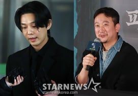 『麻薬犯』ユ・アイン、同行者はチャン・ジェヒョン監督だった..'バンピル'出演の噂の後、試写会も行われる [スター・イシュー]