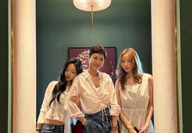 Byun Jeong-soo, Dated Her Two Daughters Who Resemble Her in Style... "My Bags Were Stolen Twice"
