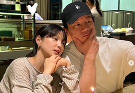 Kim Moo Yeol khoe bữa sáng lành mạnh do ♥ Yoon Seung Ah chuẩn bị