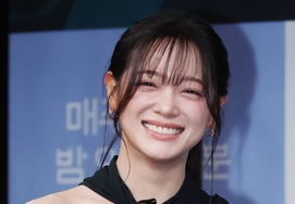 Kim Se-jeong, 30 years old and '3 billion won' The Penthouse purchase?.. BH side: "Differs from facts, residential property purchase" [Official]