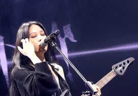 Kwon Jin Ah bắt đầu sân khấu với bầu không khí mơ mộng [★Ảnh]