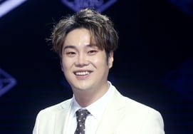 "有罪なら初犯を考慮してほしい「ユ・ジェファン、今日（16日）『強制わいせつ容疑』で判決」 [スター・イシュー]