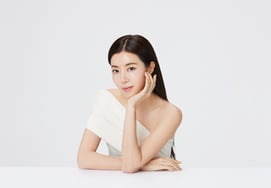 Park Han-byul, Suddenly Appointed as 'Beauty Brand Model': "Premium Value Aligns Well..." [Official]
