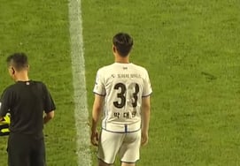 イ・ジョンヒョが台無しにしたある選手のプロデビュー戦··· 夢に描いた瞬間が「悪夢」になった