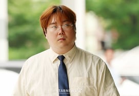 'Allegations of Forced Indecency' Hit Yoo Jae-hwan? The Yo-Yo Effect Is Real.. So Much Changed in His Face, Barely Recognizable [Star Issue]