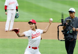 [Photo] 'Great Effort!' Bae Soo-hyun in Top Form