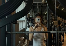 'Manager Kim' Son Na-eun shows off her flawless athletic physique..the power of rigorous self-management