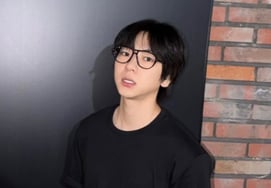 Lee Ju-seung, after donating 100 million won in prize money, expresses deep affection for his grandmother: "Ms. Park Gye-soon breaks down in tears"