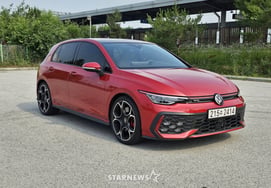[Star Test Drive] Volkswagen Golf GTI, the 'Pocket Rocket' with exhilarating driving performance