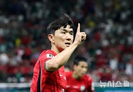 ¡Por fin se va! Hwang In-beom firma contrato de 3+1 años con el prestigioso club portugués: «Mañana realizaré la prueba médica en el lugar y mi debut será en la Supercopa del día 1».