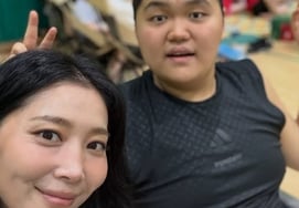 Oh Yoon-ah shares bright update with son Song-min after announcing remarriage: "We burned it white"