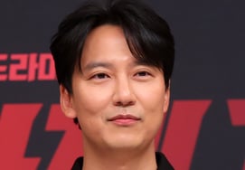One household, one Kim Nam-gil: Kindness saves the world