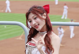 [フォト] 台湾アイドル出身のチャン・ロサ、ピンク色の登場