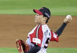 [Foto] Kim Jin-su: «No perdamos la calma»