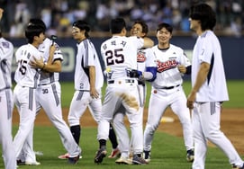 'Unsettling' ranks No. 1 and No. 1, shaking up the top standings... Doosan finally gets a chance to face No. 2 then No. 1 in succession