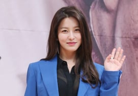 Park Se-young reveals childcare of her 14-month-old daughter for the first time.. Becoming a mother, Park Se-young returns to drama and joins 'The Return of Superman' [Comprehensive]