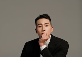 Hwang Sung-bin takes on another role after "Manager Kim".. Active in various roles