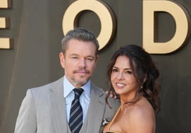 A top star from Harvard and a single-mother bartender meet for the first time... 21 years later, their love remains an eternal 'Odyssey' — Matt Damon and Luciana Barroso