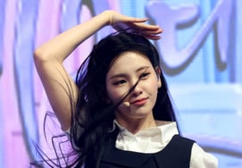 [Foto] Lee Hyun explota finalmente con su belleza pura
