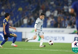 全北・蔚山相手に奮闘しているのにアジア大会で敗退、ソ・ジェミンを無視したイ・ミンソンの'ミステリー'