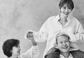 Go Jun-hee, "bánh cá vàng xinh đẹp" gia đình công bố ảnh hậu trường..
"Nhờ gia đình"[Star Issue]
