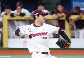 [Photo] Yuto 'Aiming for the Center'