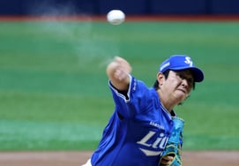 [Photo] 'Eight wins, no losses: Yang Chang-seop's outstanding pitching'
