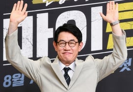 Lee Kyung-gyu speaks out on health concerns: "Slurred speech? Just careless broadcasting." [Star Issue]
