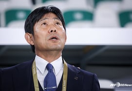 The shocking 'behind-the-scenes' of Hajime Moriyasu's six-month contract has emerged: "Japanese Football Association President secretly tried to meet a foreign coach without the knowledge of current manager... but failed." The current manager also stated, "It was rude."