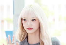 秀仁，金发美女 [★照片]
