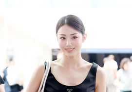 Gawon, Summer's Hot Girl [★Photo]