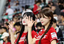 [Foto] «¡Kim Min-ah... Kim Mi-Kim Mi!» ¡Ssukchi, Kim Do-a!