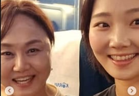 ファンと直接会っておしゃべりするトップスター?···イ・ギョンシル、心温まる美談