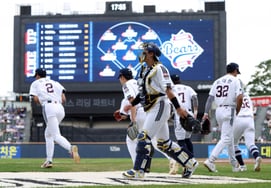 'Samsung boss caught' praised all 9 names individually, Doosan manager says "Severino's multi-hit performance is encouraging for KBO League adaptation!"
