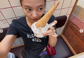 "Prohibido molestar": Jennie, estrella de primer nivel, disfruta de un aperitivo con el rostro al descubierto... Su día libre [Estilo de vida estelar]
