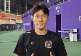 «Incluso sin un solo abuche por cinco meses de empates en casa», el «capitán» Lee Chang-yong confesó sus sufrimientos: «Quería ganar para recompensarles».