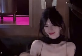 『タイ財閥♥』シン·ジュア、傷を乗り越えて中国へ..「私を守る言葉=時間」