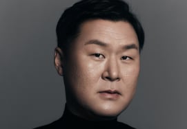 'Minister Kim' Yoon Kyung-ho, Tears as He Recalls 'Financial Hardship + 30 Part-time Jobs'... "I Was Sorry to My Daughter in the Womb" [Interview ③]