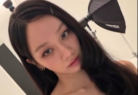 ♥Hwang In-yeop falls for this visual... Hye-ri, a pamp-fatal beauty on the verge of fading away