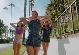 HyoLyn Exudes 'Hot Girl' Charm with 'ChecK' Performance.. Targeting Global Fans