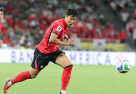 'Korean soccer concerns remain': No appointment of official national team head coach → Only A-match schedule confirmed... 'Just six months until' the Asian Cup, what then?