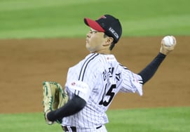 [フォト] キム・ジンス「トルハーストの9勝を守るために出てきた」'